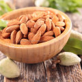 What is a good price for raw almonds?